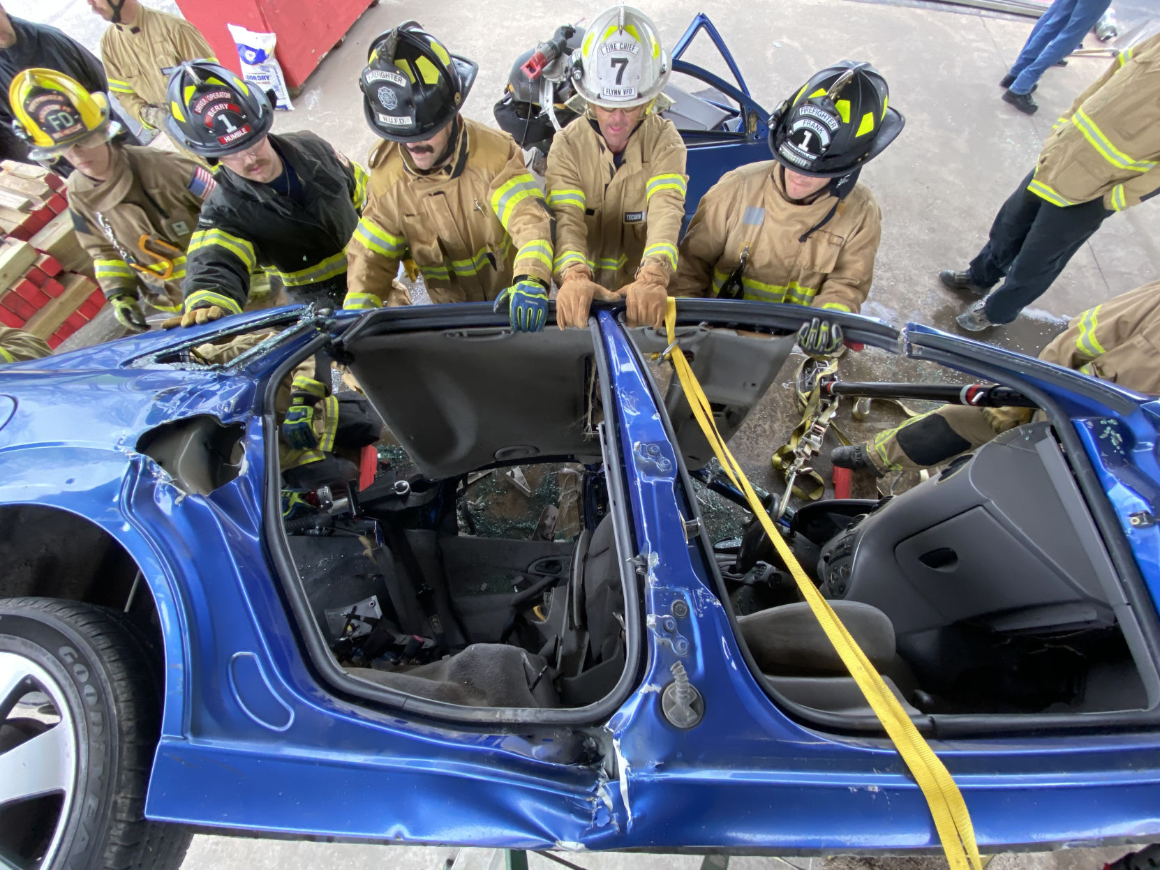 Firefighter extrication training